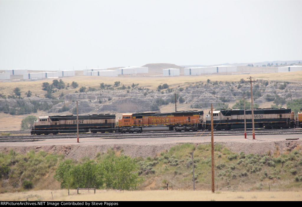 BNSF 9943